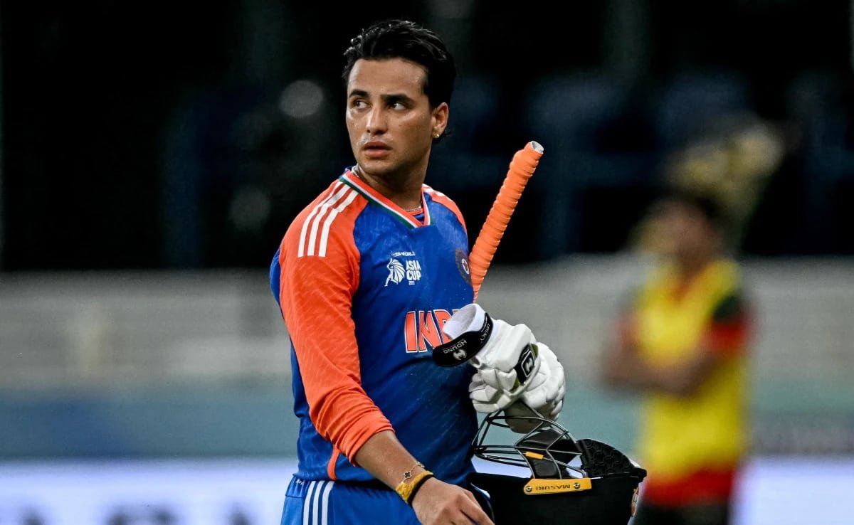 Abhishek sharma scored against ireland 20 ball 49 run